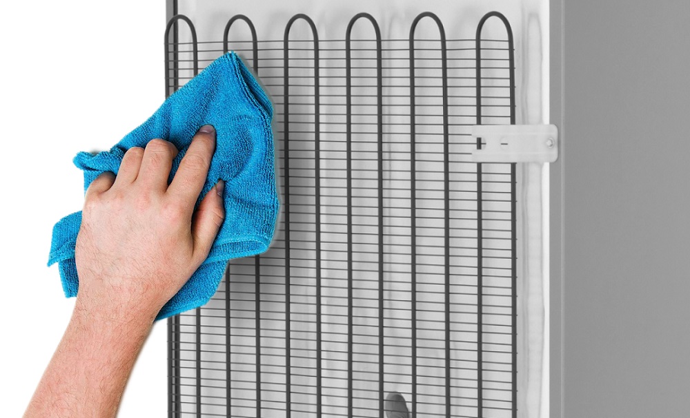 Почему греются боковые стенки холодильника 