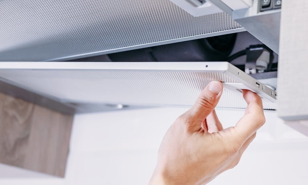 Как поменять лампочку в вытяжке Faber