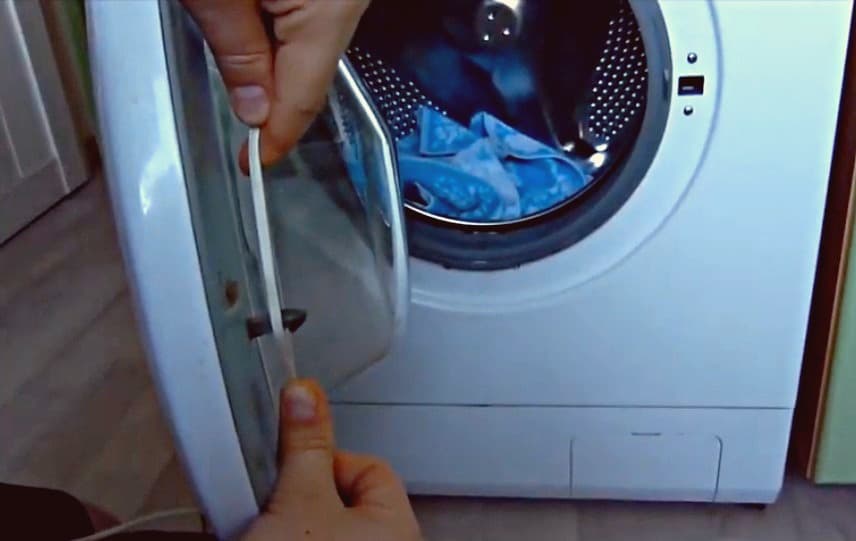 Как открыть заблокированную дверь стиральной машины Как открыть заблокированную дверь стиральной машины