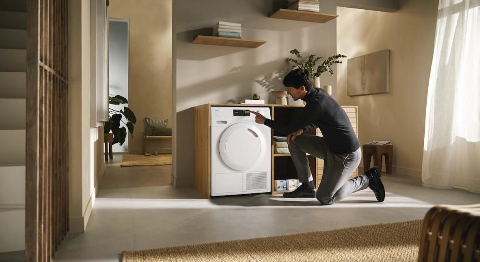 Обзор сушильной машины Miele TCC374WP