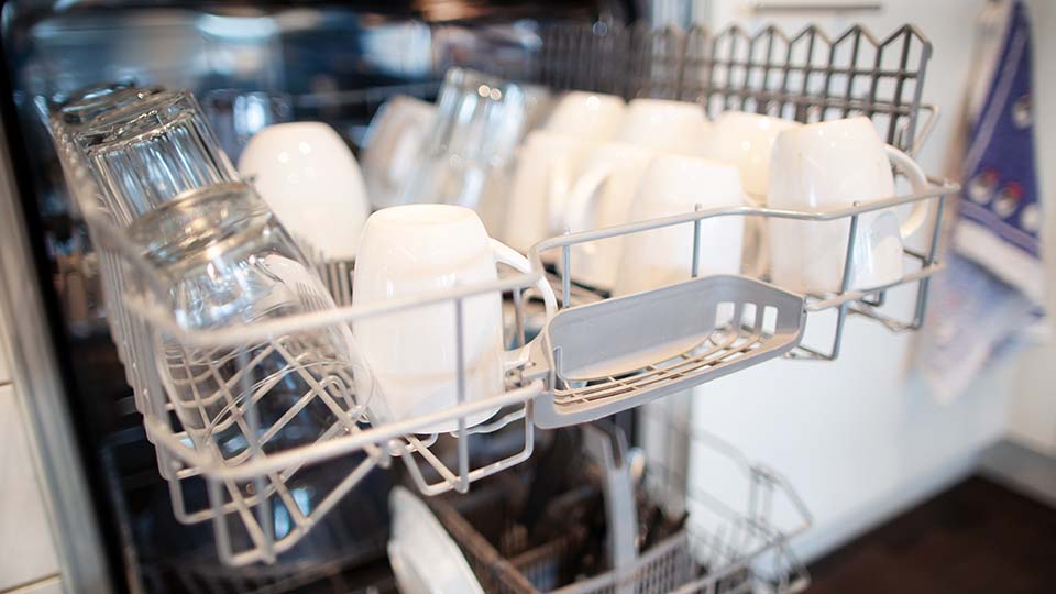  Посудомоечная машина: плюсы и минусы