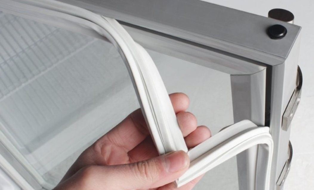 Почему намерзает стенка холодильника