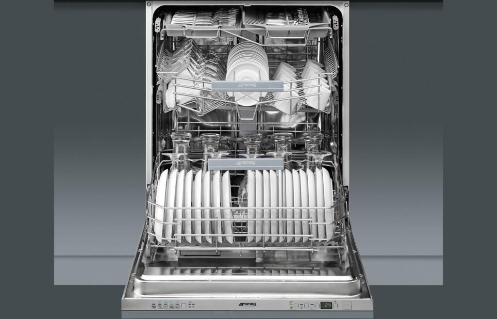 Нужна ли профессиональная посудомоечная машина дома?
