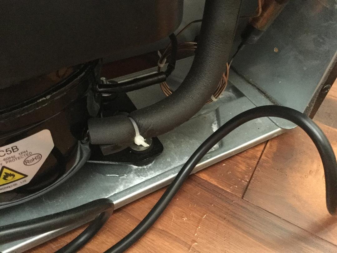 Как правильно размораживать холодильник Как правильно размораживать холодильник