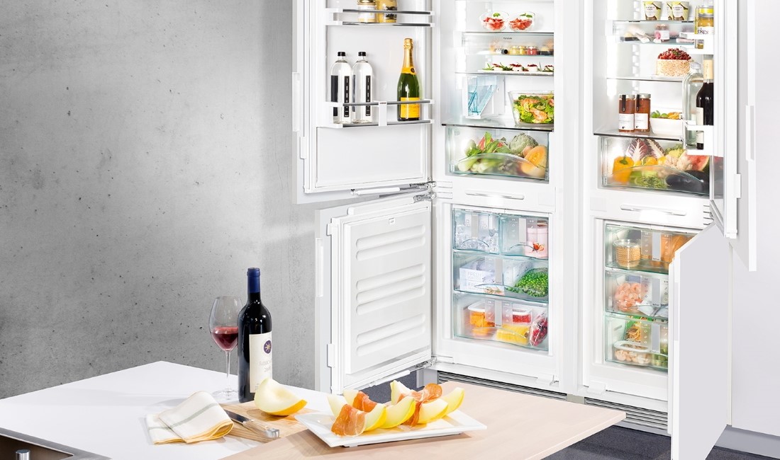 Как правильно выбрать встраиваемый холодильник