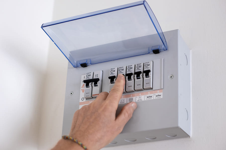 Как заменить лампочку в холодильнике Liebherr Как заменить лампочку в холодильнике Liebherr