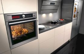 Чем отличается духовка от конвектомата (пароконвектомата) Чем отличается духовка от конвектомата (пароконвектомата)