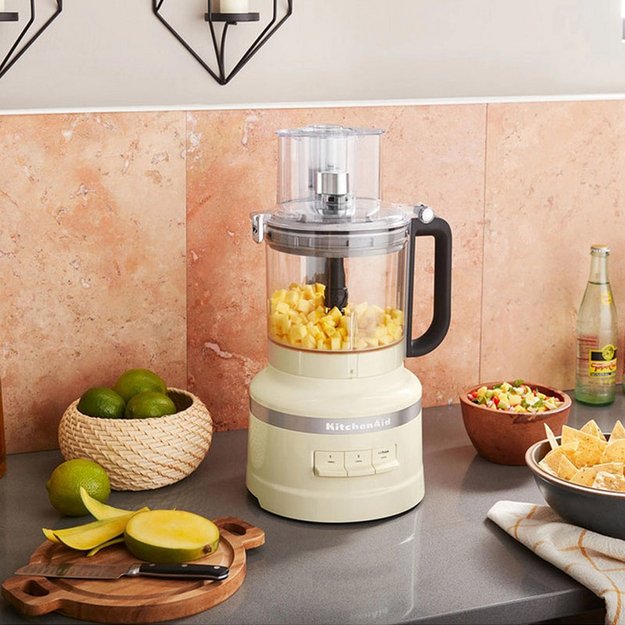 Кухонный комбайн KitchenAid 5KFP1319EAC кремовый (фото 11) Кухонный комбайн KitchenAid 5KFP1319EAC кремовый (preview 11)