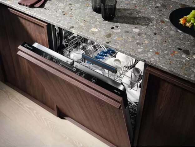 Встраиваемая посудомоечная машина Electrolux EEQ 47200 L (preview 3)