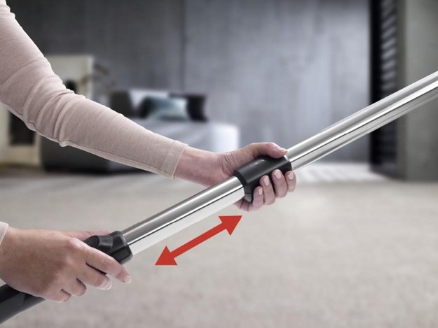 Пылесос Miele Complete C3 Score Red PowerLine (фото 5) Пылесос Miele Complete C3 Score Red PowerLine (preview 5)