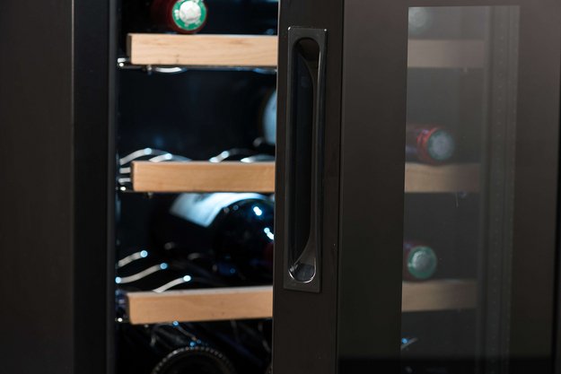 Винный шкаф Climadiff CC28 (preview 3)