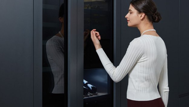 Встраиваемый винный шкаф Signature Kitchen Suite SKSCW242RP (preview 6)