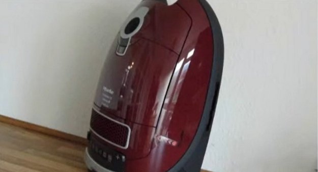 Пылесос Miele SUZF0 Guard L1 Cat & Dog Flex Obsidian black (video 1)