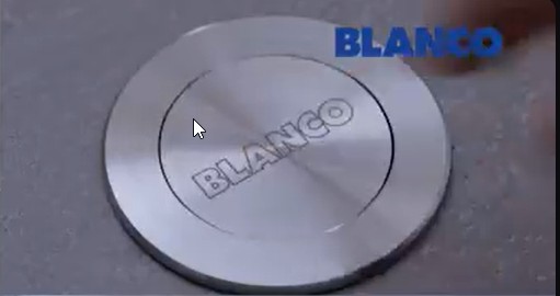 Мойка Blanco SUBLINE 430/270-U с отводной арматурой InFino® антрацит (video 2)