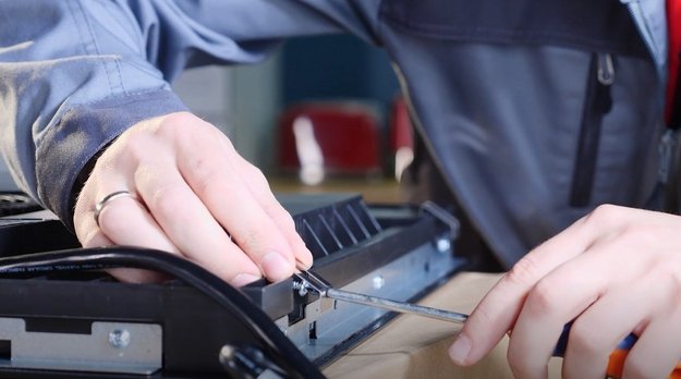 Индукционная варочная панель Maunfeld CVI594SWH (video 3)