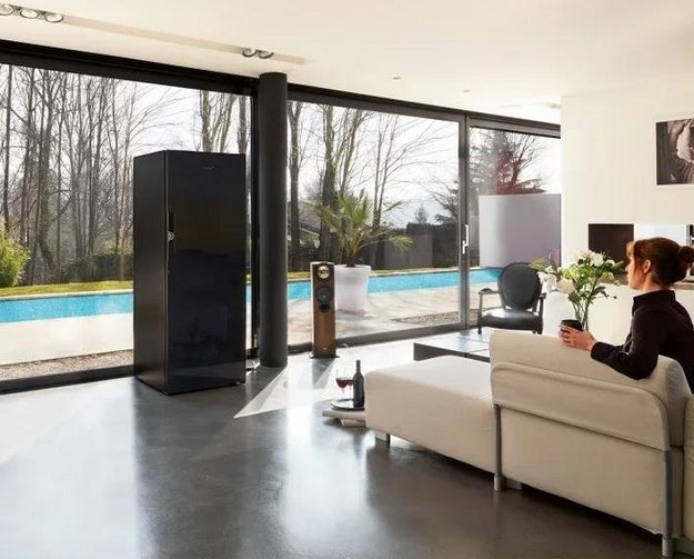 Трехтемпературный винный шкаф EuroCave E-PURE-L P-300055-L (preview 5)