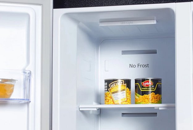 Холодильник Hyundai CS5003F черная сталь (preview 8)