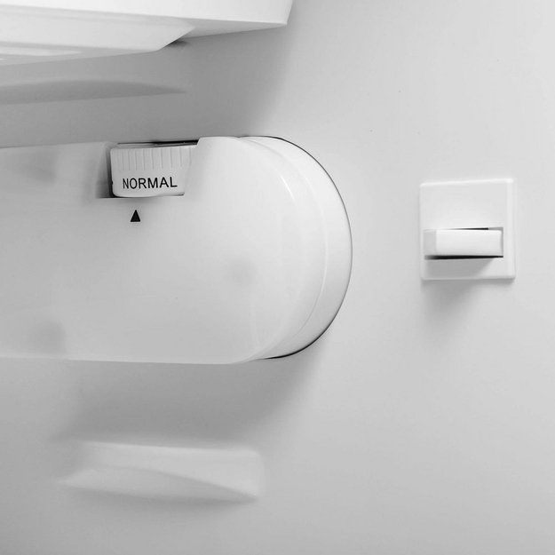 Холодильник Hyundai CO10031H белый (preview 14)