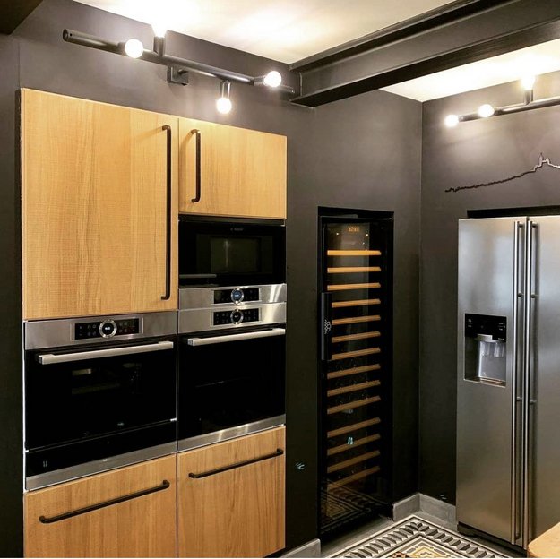 Встраиваемый монотемпературный винный шкаф EuroCave V-259 K-800020-L (preview 5)