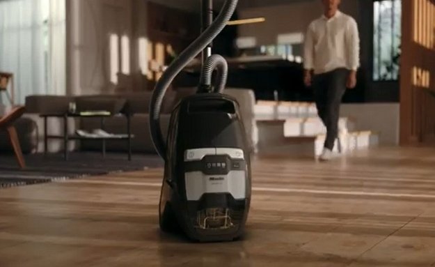 Пылесос Miele SUZF0 Guard L1 Cat & Dog Flex Obsidian black (video 2)