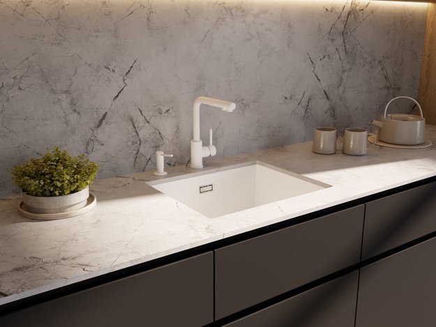 Мойка Omoikiri Yamakawa 55T-U/I BL (preview 3)