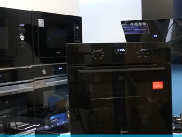 Духовой шкаф Midea MCO82007MBG-I (video 3)