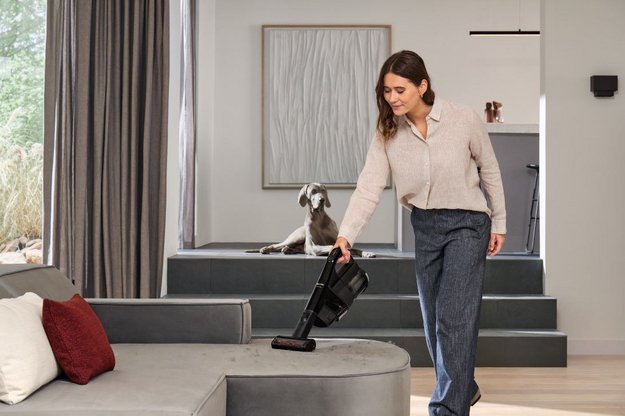 Пылесос Miele SWDL0 Triflex HX3 для уборки шерсти животных Обсидиановый черный (Cat&Dog Obsidian black) (preview 5)