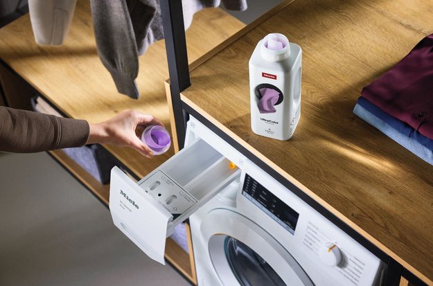 Средство для стирки Miele UltraColor FloralBoost (preview 2)