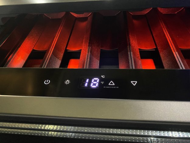 Встраиваемый винный шкаф Pando PVMC 15-5CR (preview 5)