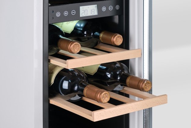 Встраиваемый под столешницу винный шкаф CellarPrivate CP017-2TW (preview 7)
