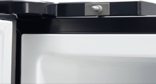 Холодильник Hyundai CM55043F черное стекло (preview 18)