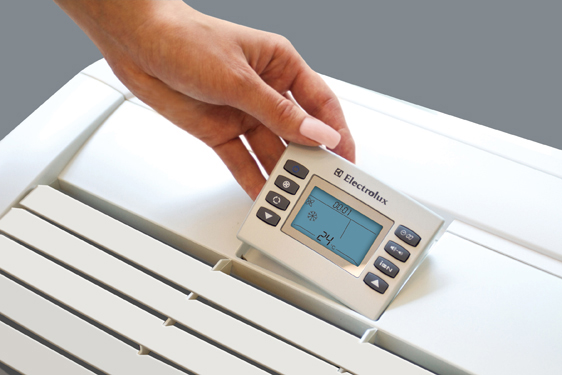 Мобильный кондиционер Electrolux EACM-14 EZ/N3 (preview 3)