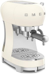 Кофемашина Smeg ECF02CREU фото 4 в Санкт-Петербурге