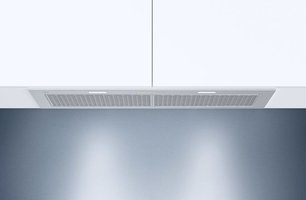 Встраиваемая вытяжка Фауцуг AiroClearCabinet V4000 AE4T-64010 фото в Санкт-Петербурге Встраиваемая вытяжка V-ZUG AiroClearCabinet V4000 AE4T-64010 фото в Санкт-Петербурге