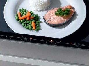 Подогреватель Miele ESW 5080-14 BK фото 3 в Санкт-Петербурге