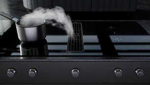 Индукционная варочная поверхность с вытяжкой Kuppersbusch KMI 12850.0 SR-S Copper фото 3 в Санкт-Петербурге