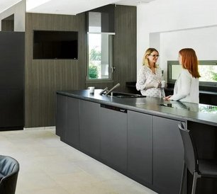 Встраиваемый мультитемпературный винный шкаф EuroCave S-INSP-S I-090026-S фото 3 в Санкт-Петербурге