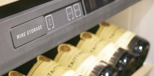 Винный шкаф Sub-Zero ICB424G/S/TH/RH фото 4 в Санкт-Петербурге Винный шкаф Sub-Zero ICB424G/S/TH/RH фото 4 в Санкт-Петербурге