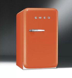 Мини-бар Смег FAB5RO1 фото 2 в Санкт-Петербурге Мини-бар Smeg FAB5RO1 фото 2 в Санкт-Петербурге