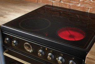 Стеклокерамическая плита Gorenje EC55CLB1 фото 2 в Санкт-Петербурге