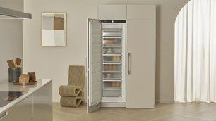 Встраиваемая морозильная камера Фауцуг Freezer V4000 178N FR4T-53008 фото 3 в Санкт-Петербурге Встраиваемая морозильная камера V-ZUG Freezer V4000 178N FR4T-53008 фото 3 в Санкт-Петербурге