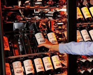 Витрина для вина EuroCave V-90001 фото 4 в Санкт-Петербурге