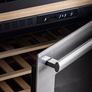 Встраиваемый винный шкаф Lofra ZB0036T фото 2 в Санкт-Петербурге