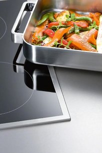 Независимая варочная панель Miele KM 5617 фото 3 в Санкт-Петербурге