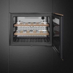 Винный холодильник Смег CVI621RWNX3 фото 3 в Санкт-Петербурге Винный холодильник Smeg CVI621RWNX3 фото 3 в Санкт-Петербурге