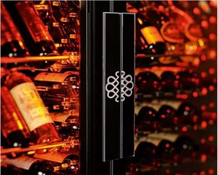 Витрина для хранения вина ЕвроКав 9090V фото 2 в Санкт-Петербурге Витрина для хранения вина EuroCave 9090V фото 2 в Санкт-Петербурге