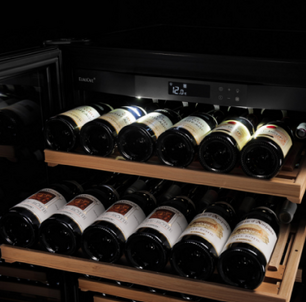 Монотемпературный винный шкаф EuroCave V-LAPREM-M VLP-1001-M фото 4 в Санкт-Петербурге