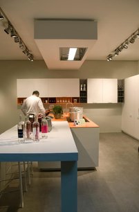 Встраиваемая вытяжка Фалмек Nuvola isola 140 ix ECP фото 4 в Санкт-Петербурге Встраиваемая вытяжка Falmec Nuvola isola 140 ix ECP фото 4 в Санкт-Петербурге