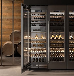 Встраиваемый винный шкаф Signature Kitchen Suite SKSCW242RP фото 4 в Санкт-Петербурге