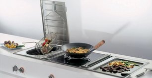 Фритюрница Гаггенау VF 411-110 фото 2 в Санкт-Петербурге Фритюрница Gaggenau VF 411-110 фото 2 в Санкт-Петербурге